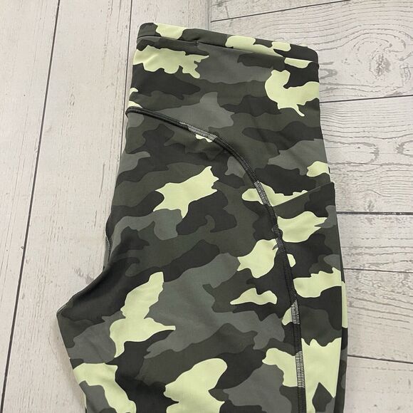 Lululemon Pants - Lululemon Women's Size 12 Swift Speed Heritage 365 Camo Crispin Green Leggings